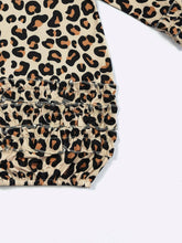 Load image into Gallery viewer, Cheetah Baby Gown 3pc Set