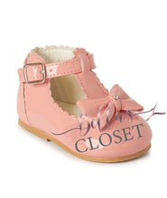 Load image into Gallery viewer, Sally