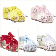 Load image into Gallery viewer, Terri