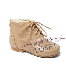 Load image into Gallery viewer, Quinn