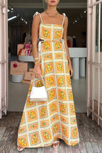 Load image into Gallery viewer, Resort Drawstring Lace-Up Casual Dress
