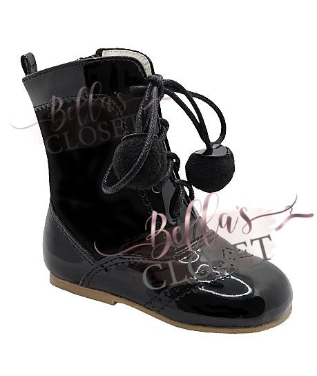 Black Sienna - Pom pom boot