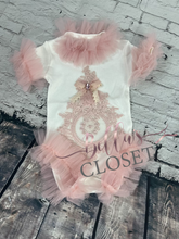 Load image into Gallery viewer, MyDaria onsie

