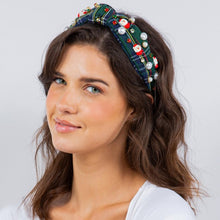 Load image into Gallery viewer, Plaid Holiday Pearl Beaded Headband
