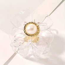 Load image into Gallery viewer, Pearl Flower Hair Clip
