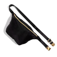 Load image into Gallery viewer, Large Nylon Zipper Fanny Pack
