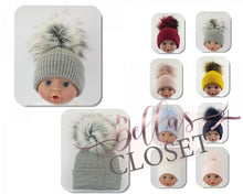 Load image into Gallery viewer, Ribbed Pom Pom Hat
