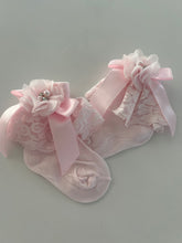 Load image into Gallery viewer, Brittany Accessories

