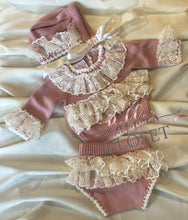 Load image into Gallery viewer, Ela Confeccion 3pc Rose Set with Bonnet
