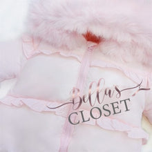 Load image into Gallery viewer, Pink Light Weight Puffer Coat With Faux Fur Hood
