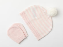 Load image into Gallery viewer, Boxed &quot;Scottie Dog&quot; Knit 4 Piece Set

