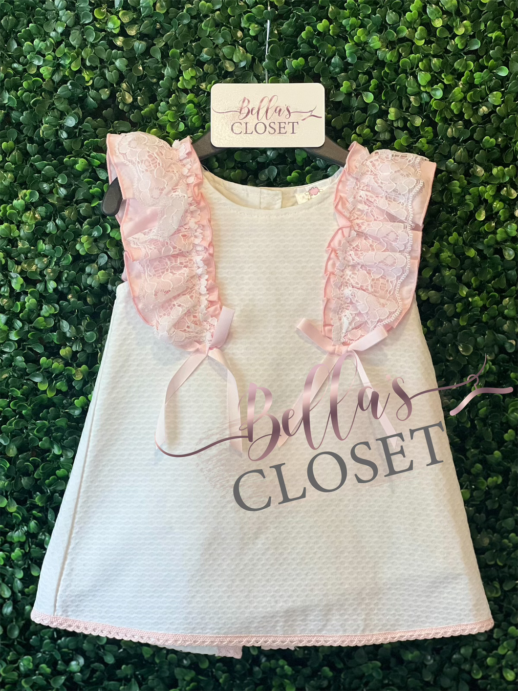 White & pink waffle set