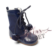 Load image into Gallery viewer, Sienna - Pom pom boot
