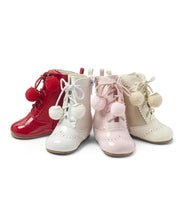 Load image into Gallery viewer, Sienna - Pom pom boot
