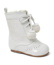 Load image into Gallery viewer, Sienna - Pom pom boot
